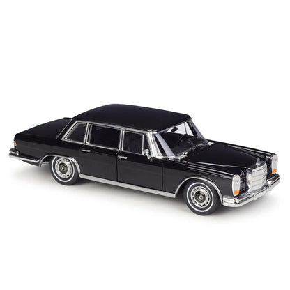 1:24 Mercedes Benz 600 1963
