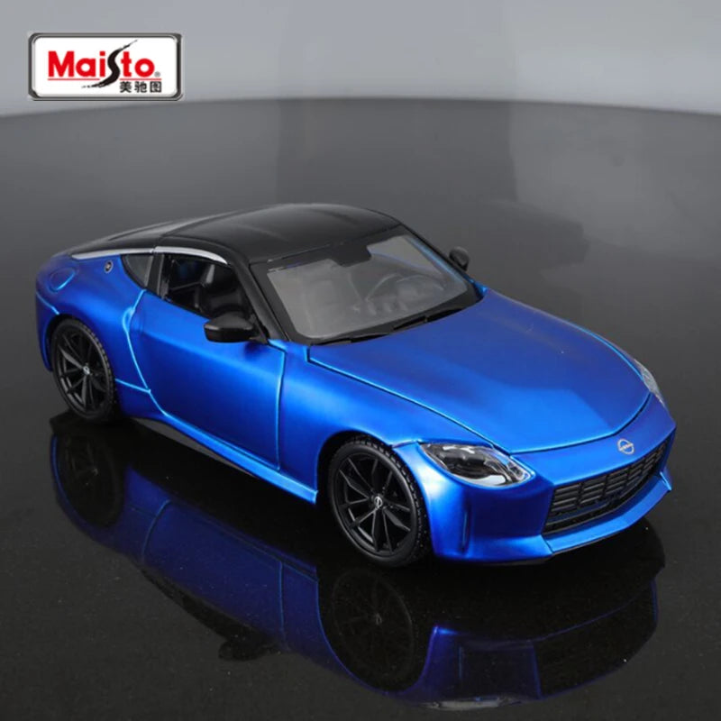 Maisto 1:24 2023 Nissan Z Alloy Sports Car Model Diecast Metal Racing Vehicle Car Model Simulation Collection Childrens Toy Gift