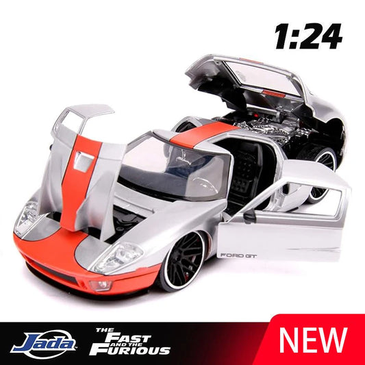 1:24 Ford GT 2005