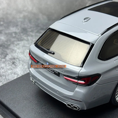1:18 BMW Alpina B5 Touring Gray