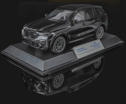 1:18 BMW X5M