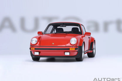 1:18 Porsche 911 Turbo 3.0 (930)