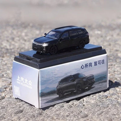 1:64 Volkswagen Passat Coupe Tiguan Teramont