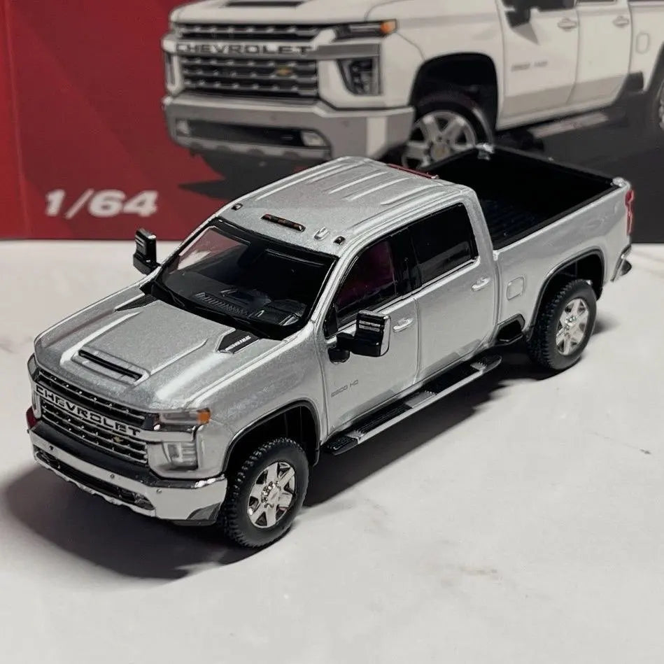 1:64 Chevrolet Silverado HD 2020