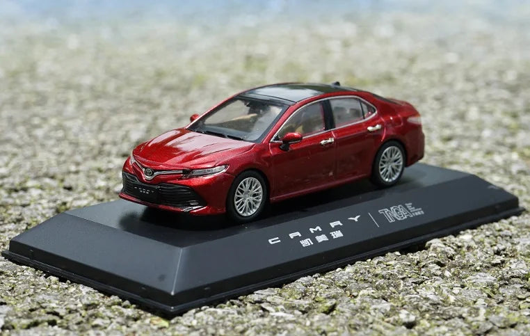 1:43 Toyota 8th CAMRY