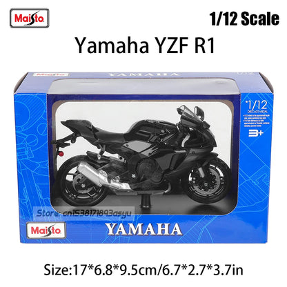 1:12  KTM 1290 Super Duke R Kawasaki Suzuki