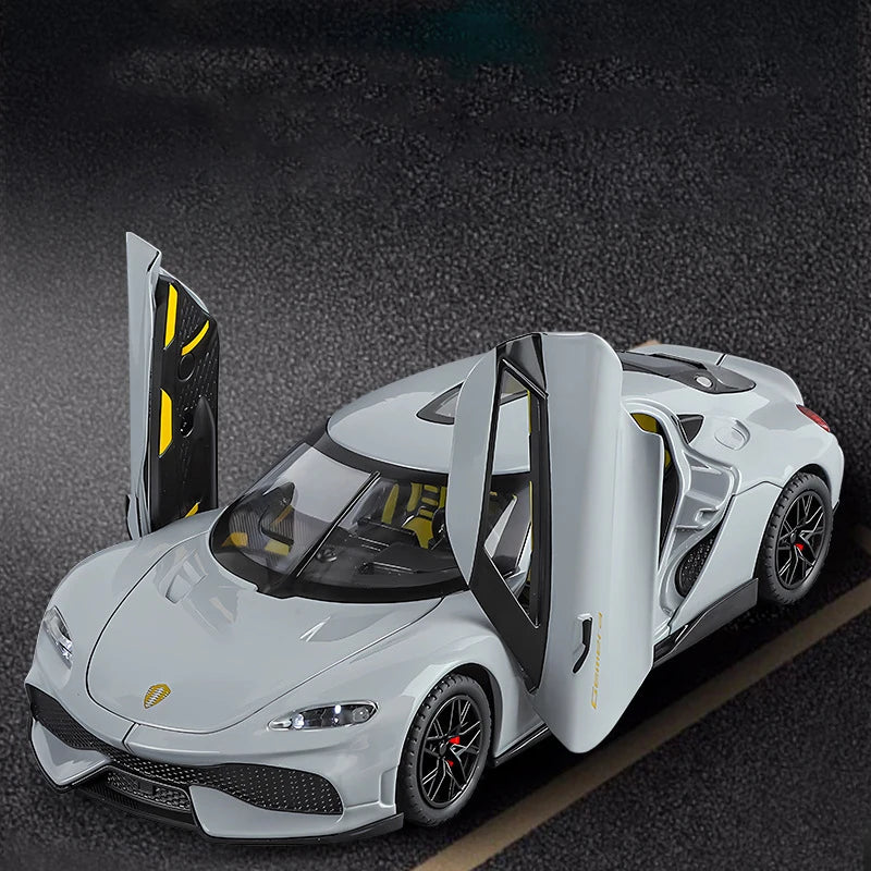 1:24 Koenigsegg Gemera
