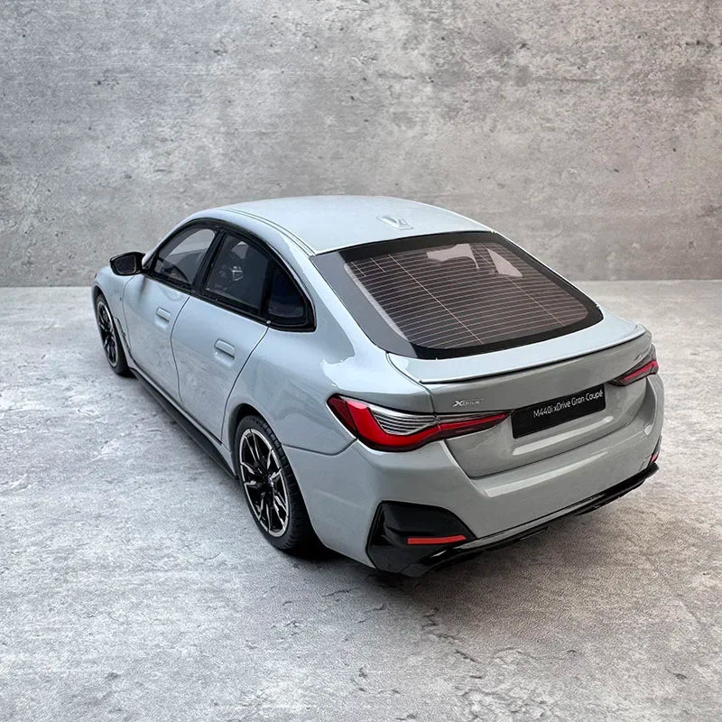 1:18 BMW M440i X DRIVE C4P 2021 OT454