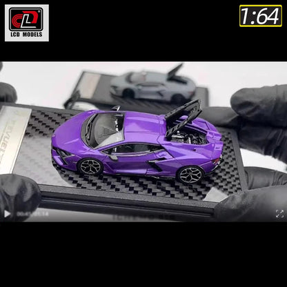 1:64 Lamborghini Revuelto