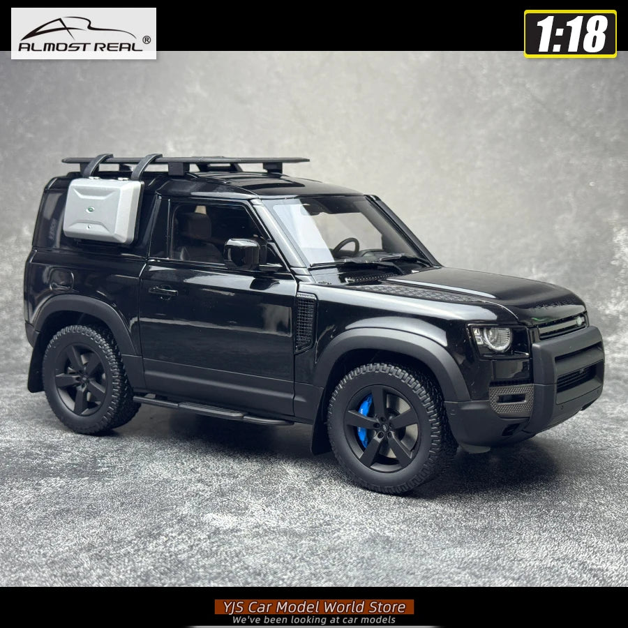 1:18 New 2020 Land Rover Defender 90
