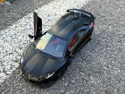 1:18 Lamborghini Aventador SVJ