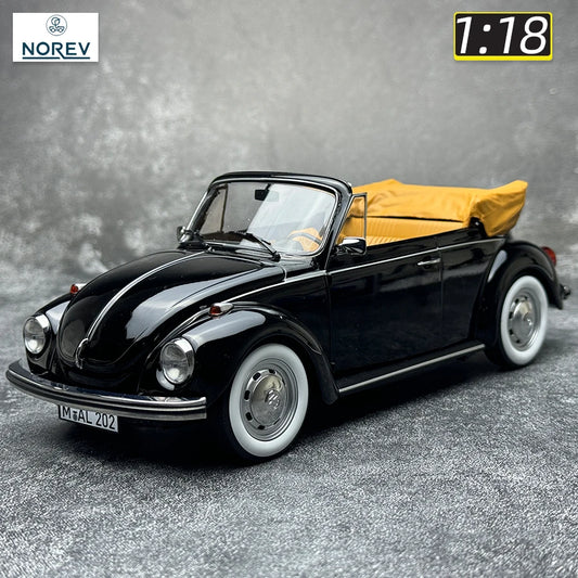 1:18 Volkswagen Beetle 1303 Cabriolet 1973