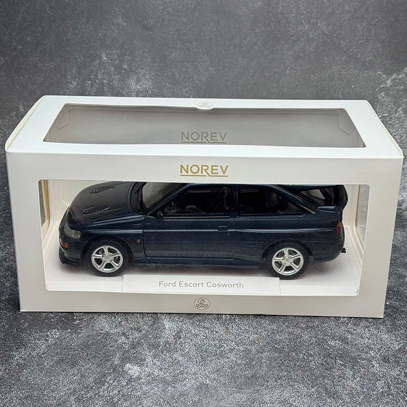 1:18 Ford Escort Cosworth 1992