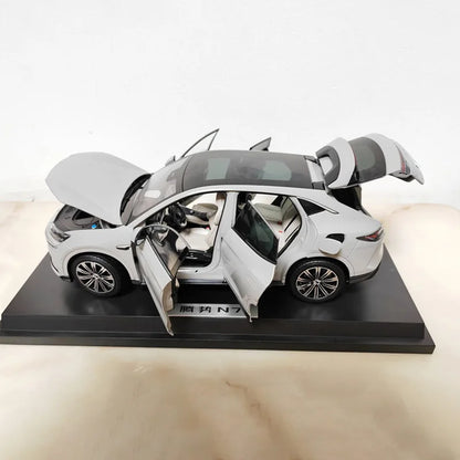 1:18 BYD Denza N7 New Energy