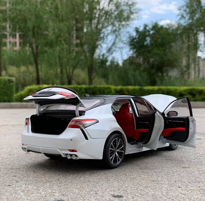 1:18 TOYOTA Camry 8th Generation