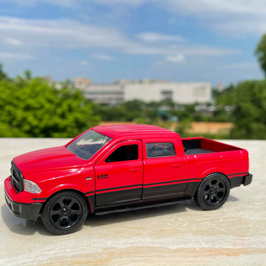 1:32 Dodge Ram 1500 Raptor