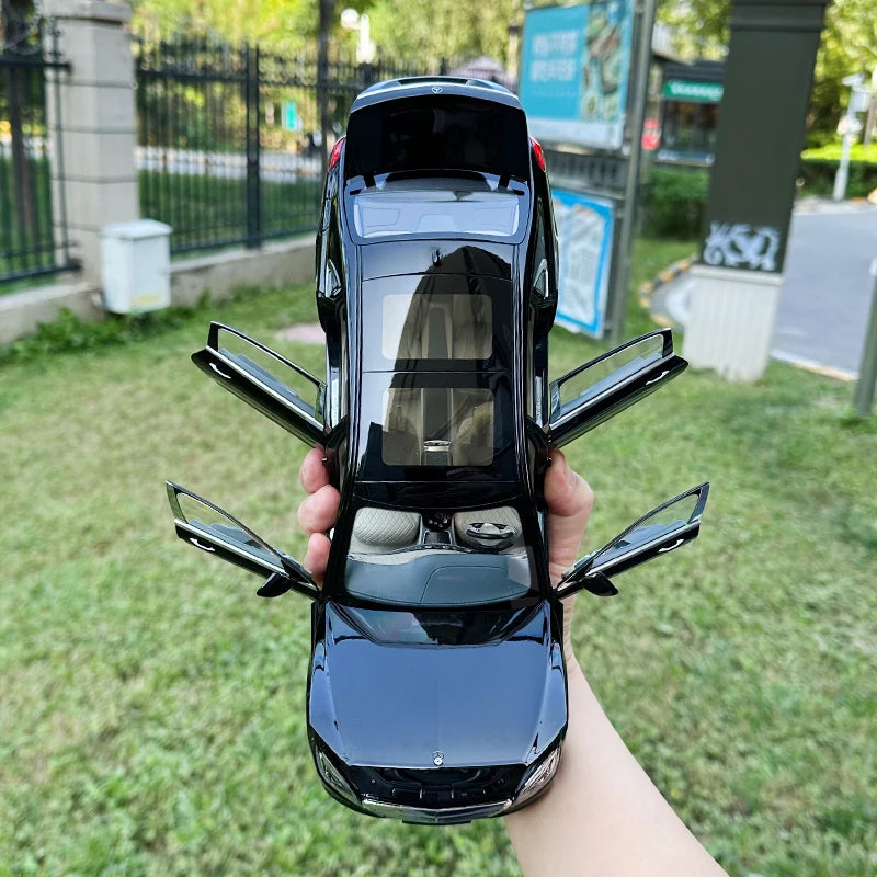 1:18 Mercedes-Benz S650 2019