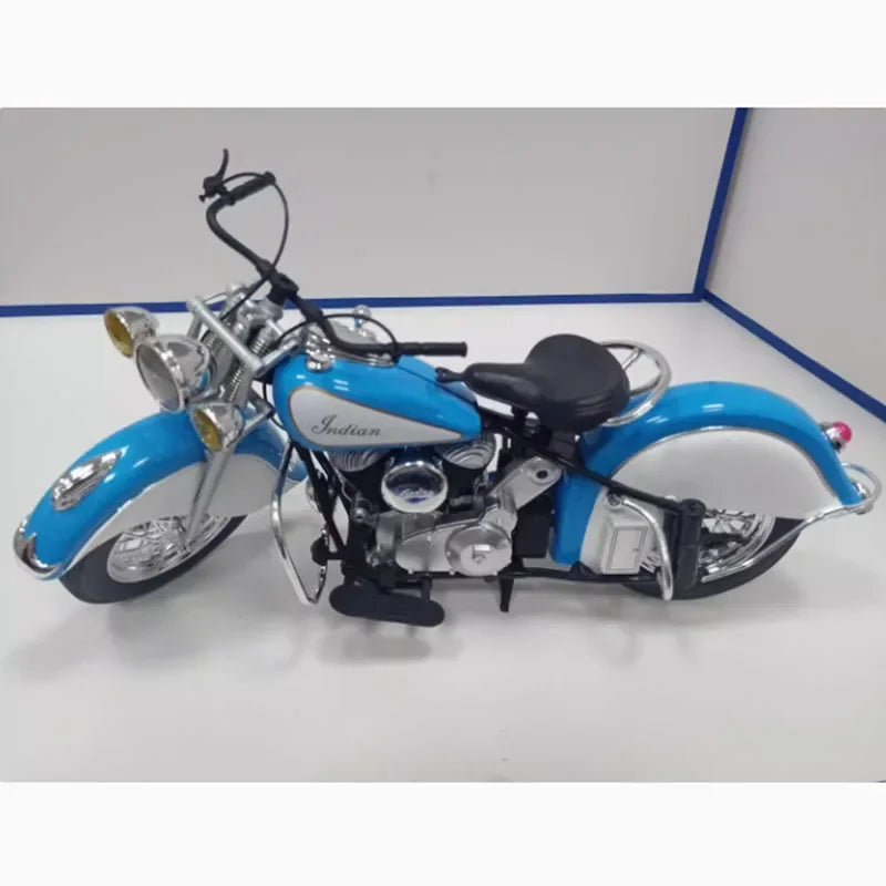 1:6 Vintage Indian's Motorcycle