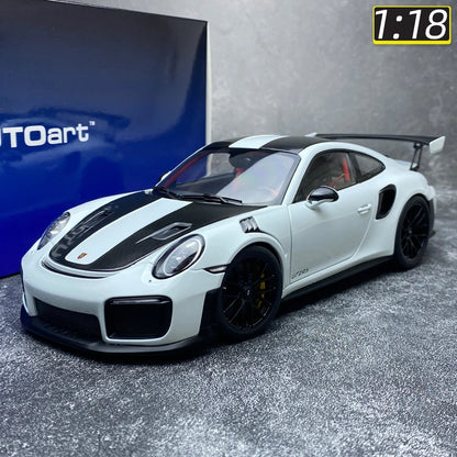 1:18 Porsche 911 (991.2) GT2 RS