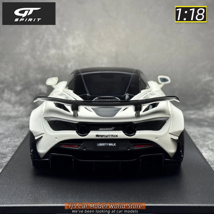 1:18 McLaren 720S Spider