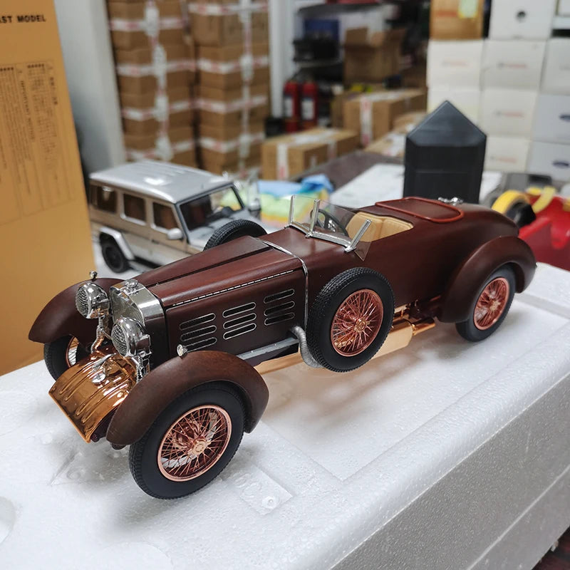 1:18 Tulipwood speedster H6C Wooden