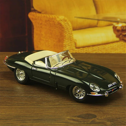 1:18 Jaguar E-type