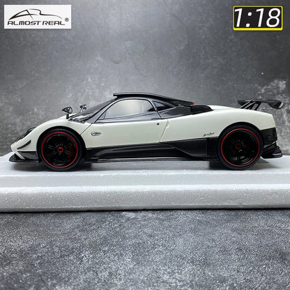 1:18 Pagani Zonda Cinque Coupe 2009