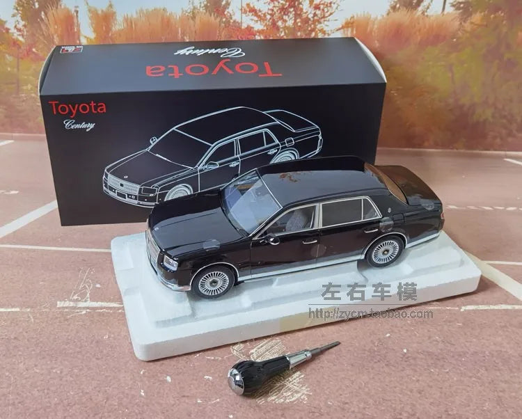 1:18 Toyota Century