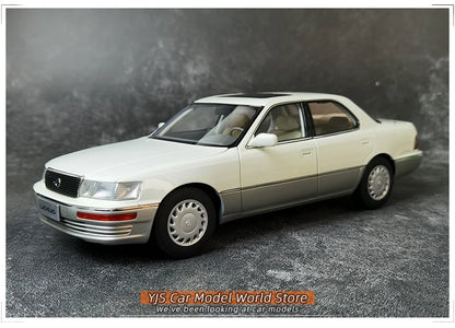 1:18 Lexus LS400