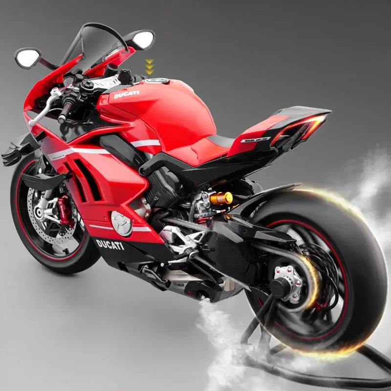 1:7 Ducati V4S