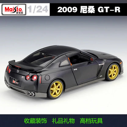 1:24 Nissan 2009 GT-R