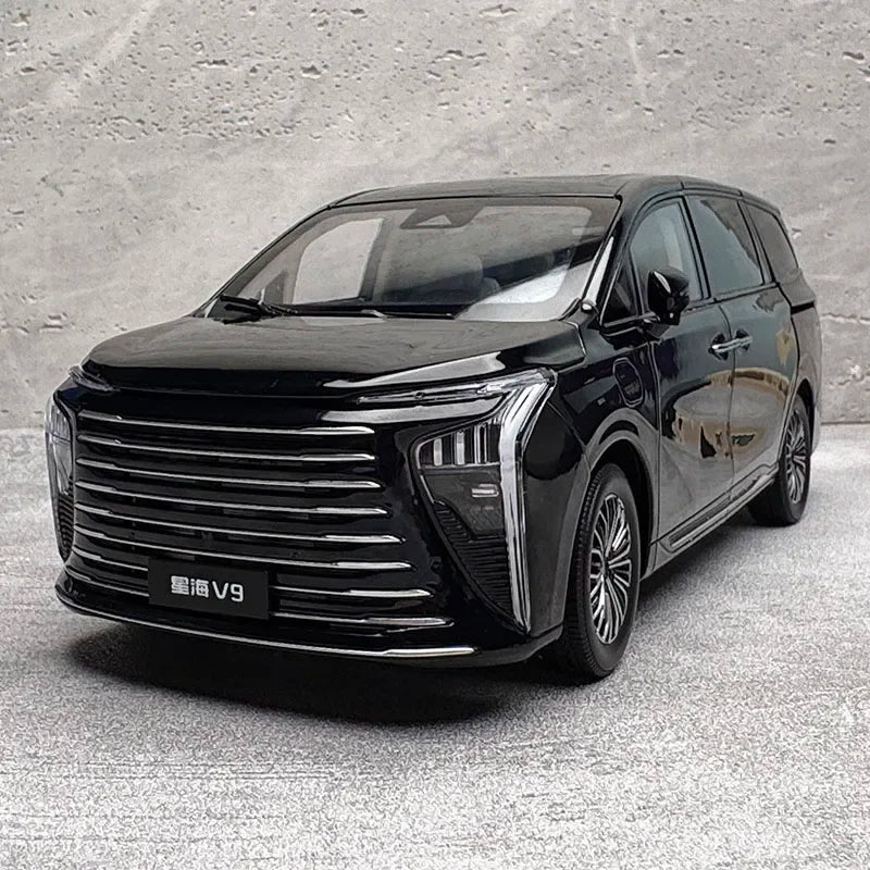 1:18 Dongfeng Forthing Xinghai V9 MPV