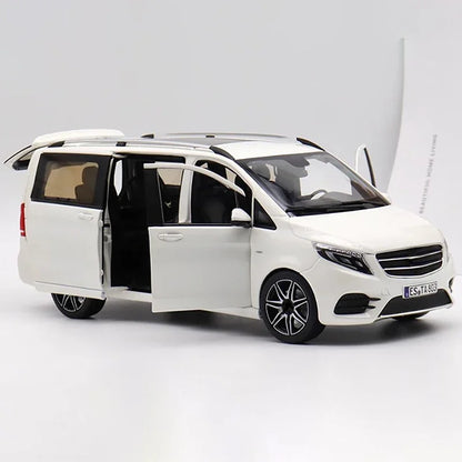 1:18 Mercedes-Benz  V260L V-class MPV