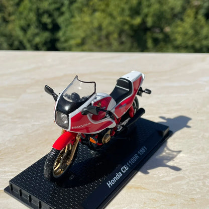 1:24 Honda Cb1100r 1981