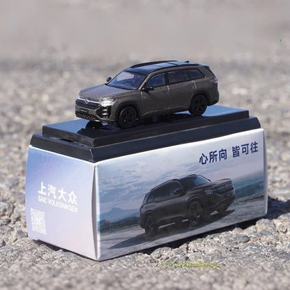 1:64 Volkswagen Passat Coupe Tiguan Teramont