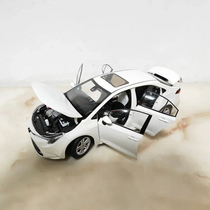 1:18 TOYOTA LEWIN 2022