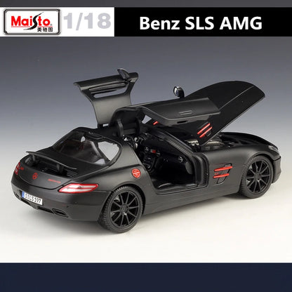 1:18 Mercedes Benz SLS AMG