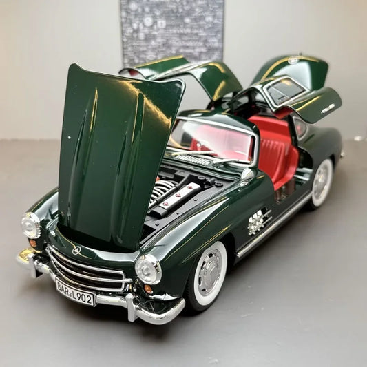 1:18 Mercedes-Benz 300SL