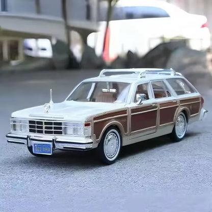 1:24 Chrysler Lebaron Station Wagon