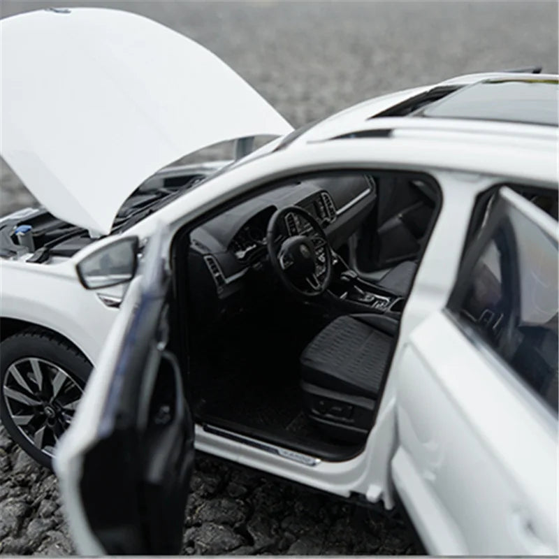 1:18 SKODA KAROQ