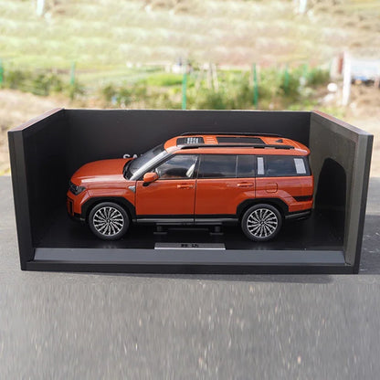 1:18 Hyundai Santafe