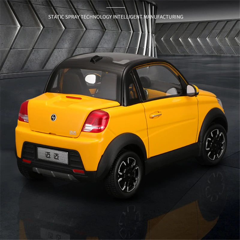 1:18 Mini New Energy Vehicle