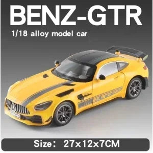 1:18 Mercedes-Benz AMG GTR