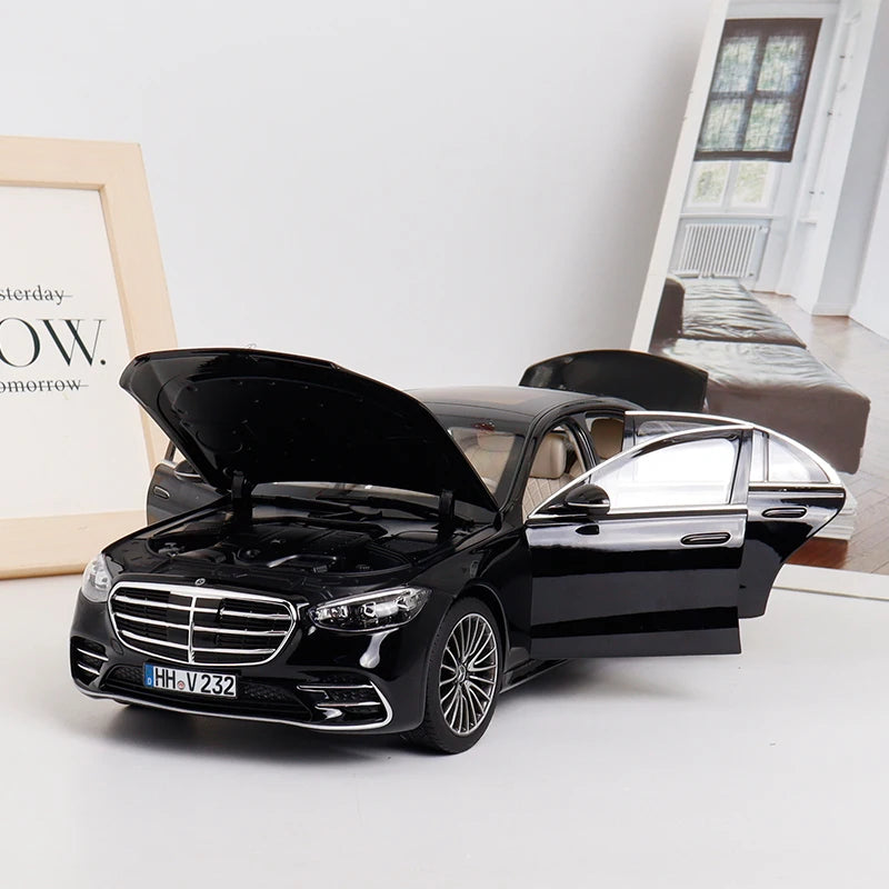 1:18 2021 Mercedes-Benz S600 W223