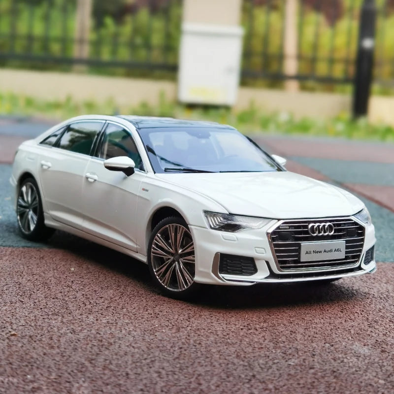 1:18 Audi A6L 2019