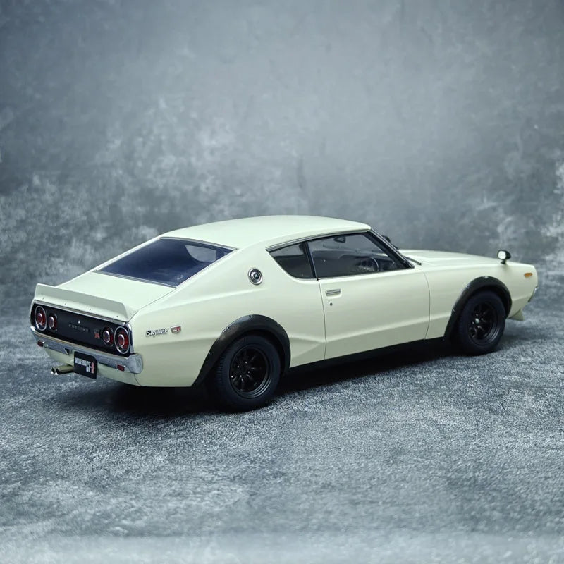 1:18 Nissan Skyline 2000 GT-R (KPGC110)