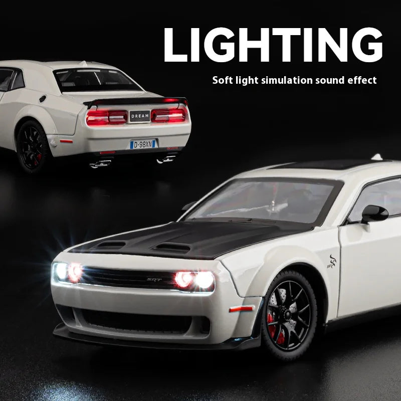 1:24 Dodge Challenger SRT Hellcat