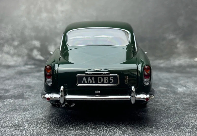 1:18 Aston Martin DB5 "Goldfinger" 007 Movie Edition