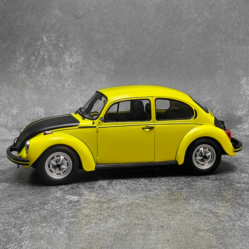1:18 Volkswagen Beetle 1303 Convertible