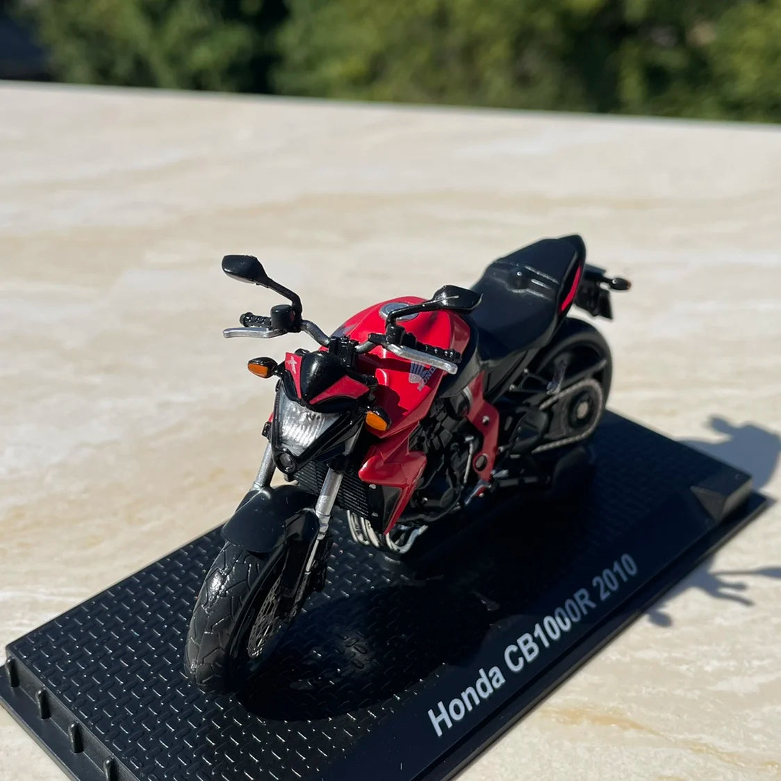 1:24 Honda Cb1000r 2010
